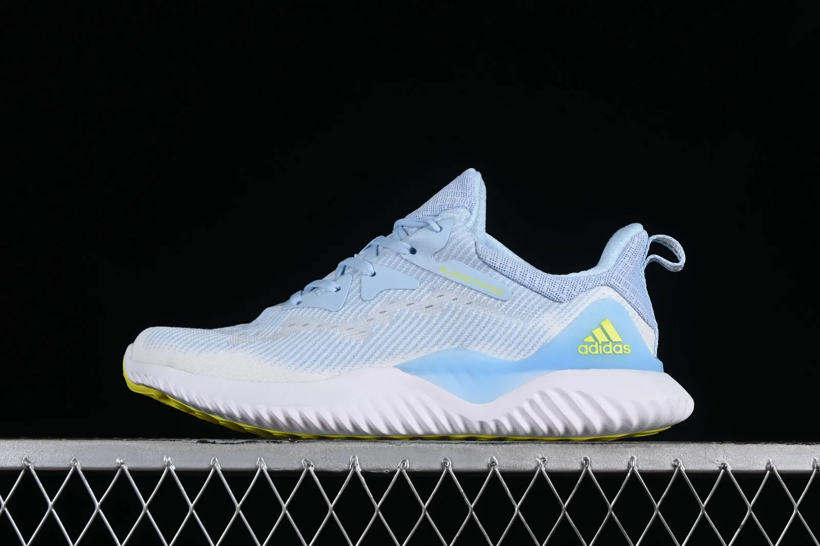 Adidas AlphaBounce Beyond M Blue Cloud White Yellow CG4366