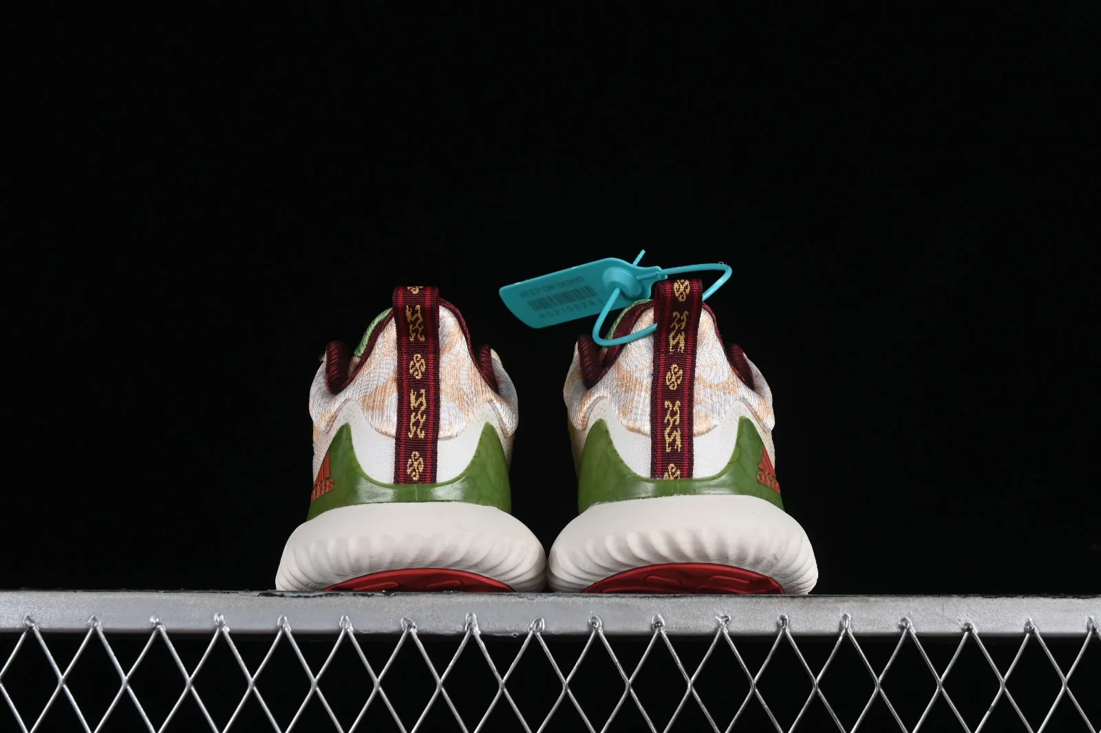 Adidas AlphaBounce Beyond M Off White Red Green CG4369