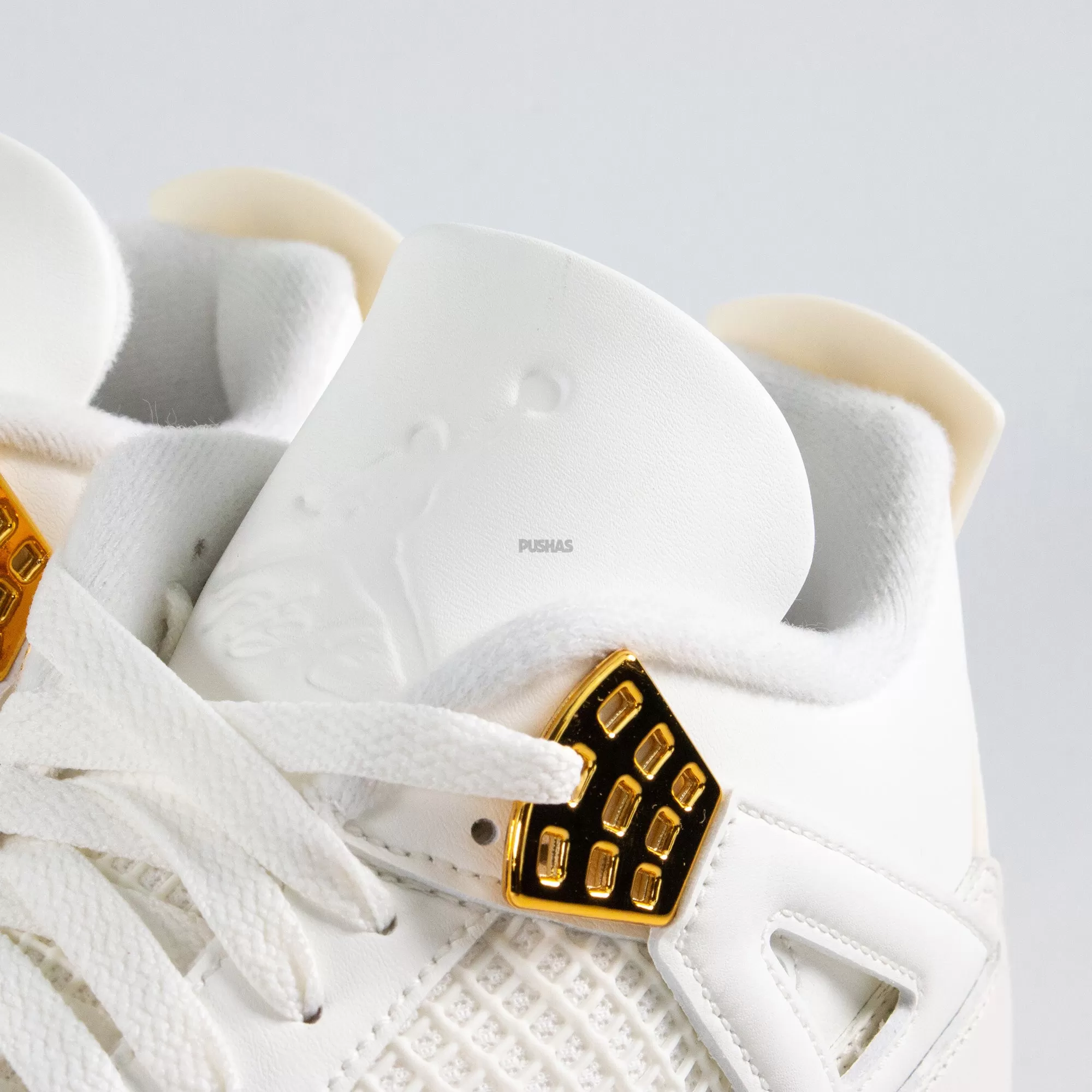 Air Jordan 4 Retro ‘Metallic Gold’ Women's (2024)