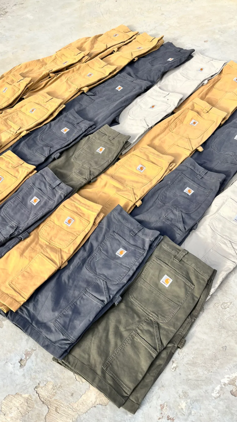 Authentic carhartt shorts Grade A