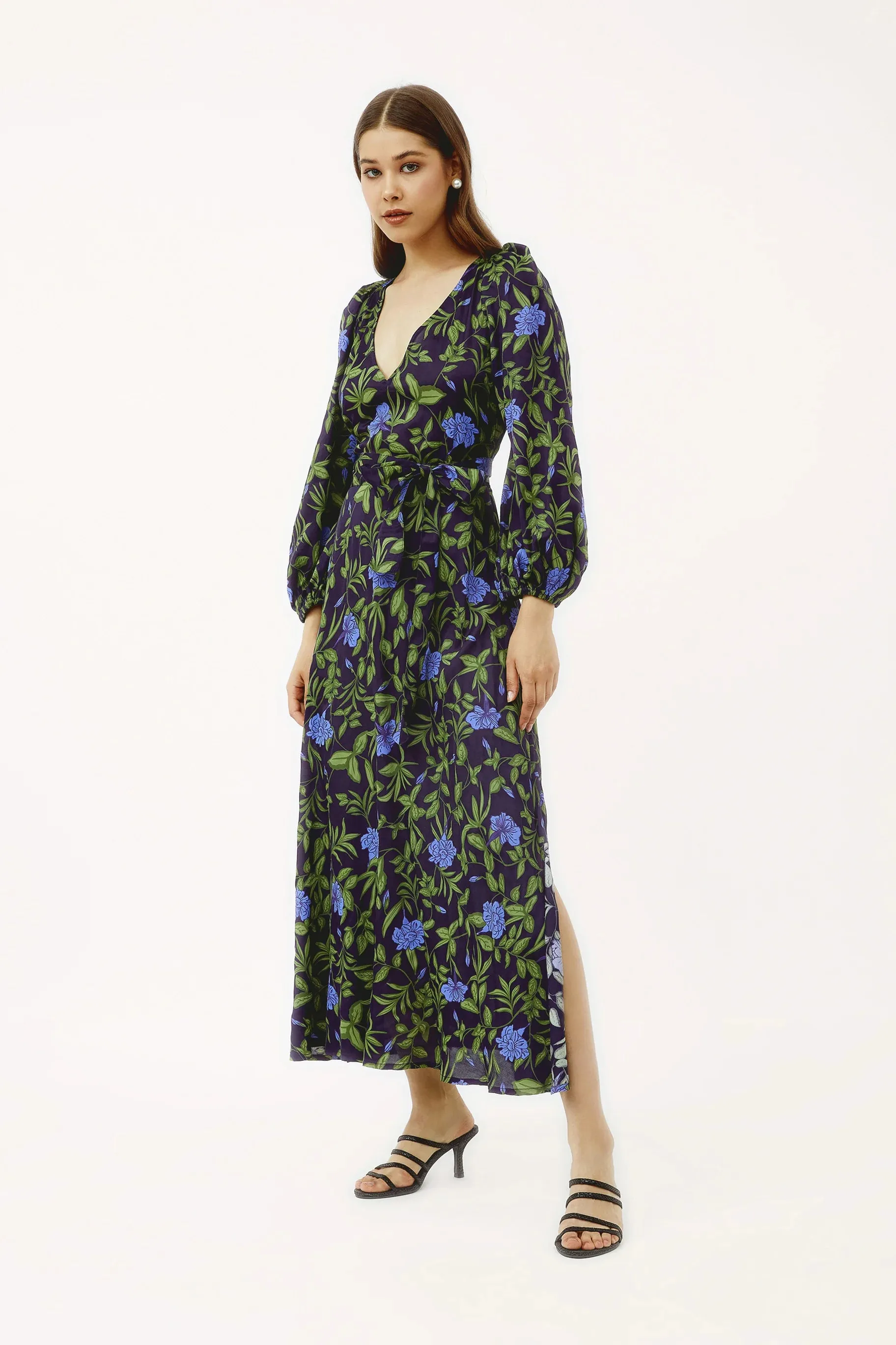 Beyond By Vera Martine Tuscan Gardens Navy