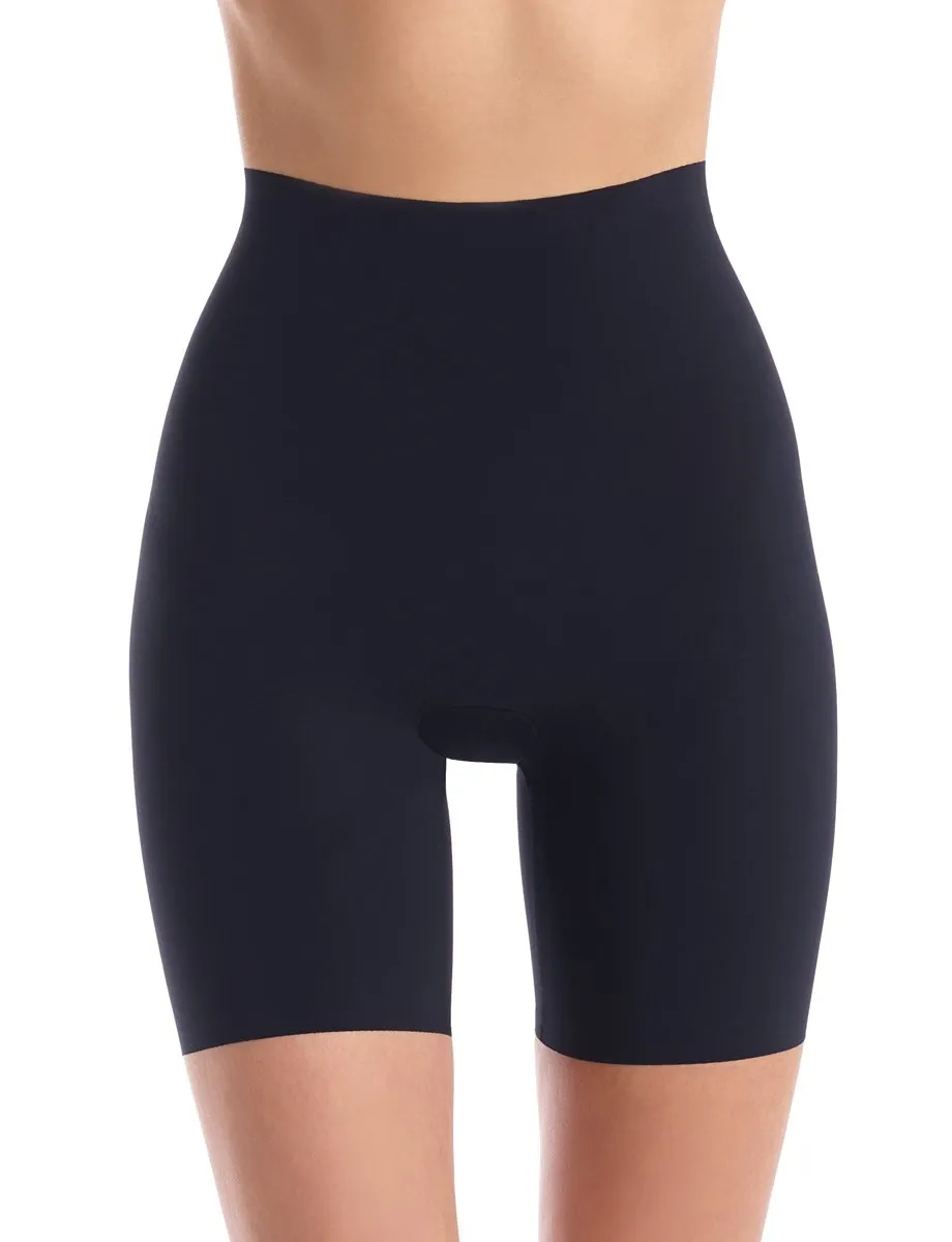 Commando CLASSIC Control Short in Black 