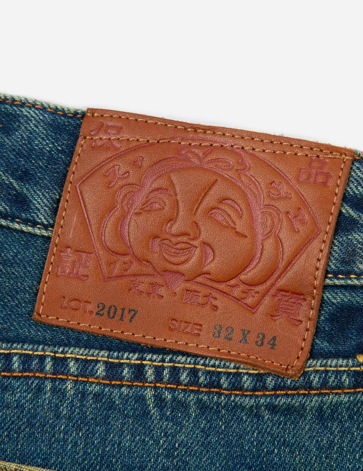 Deconstruction Fabric Blocking Daicock Carrot-Fit Denim Jeans #2017