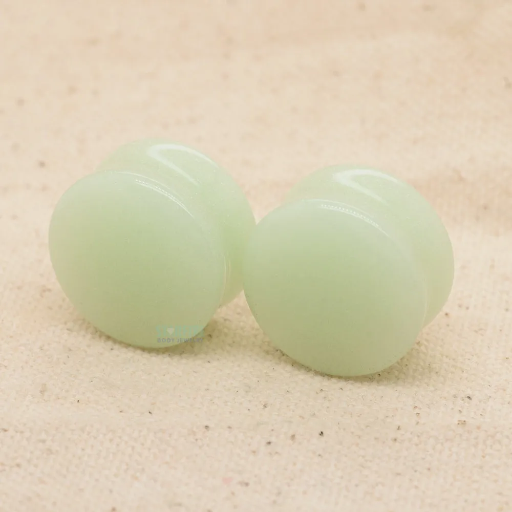 Double-Flared Plugs - Green Glow in the Dark (3/4)