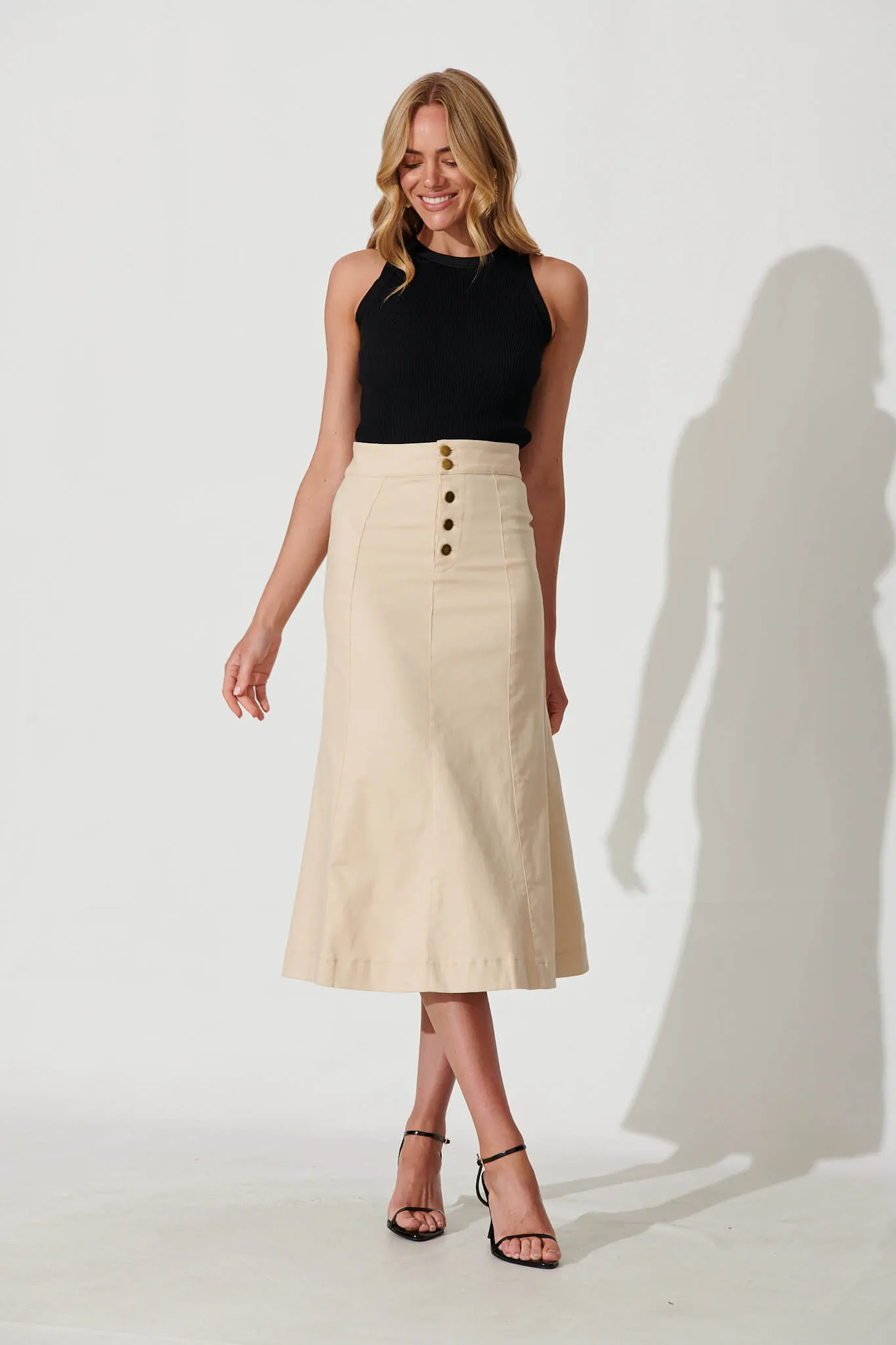 Eclaire Midi Denim Skirt In Sand