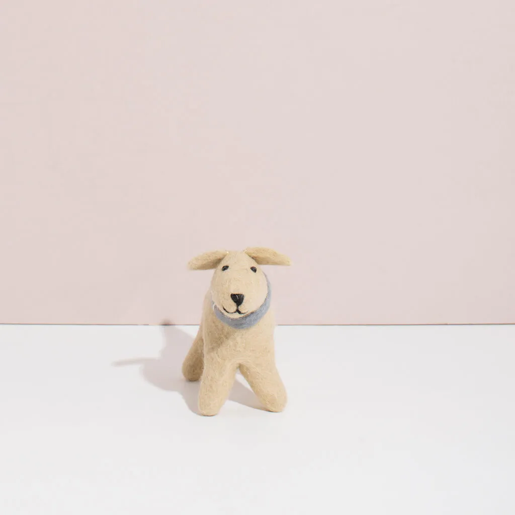 Hand Felted Golden Retriever - Small