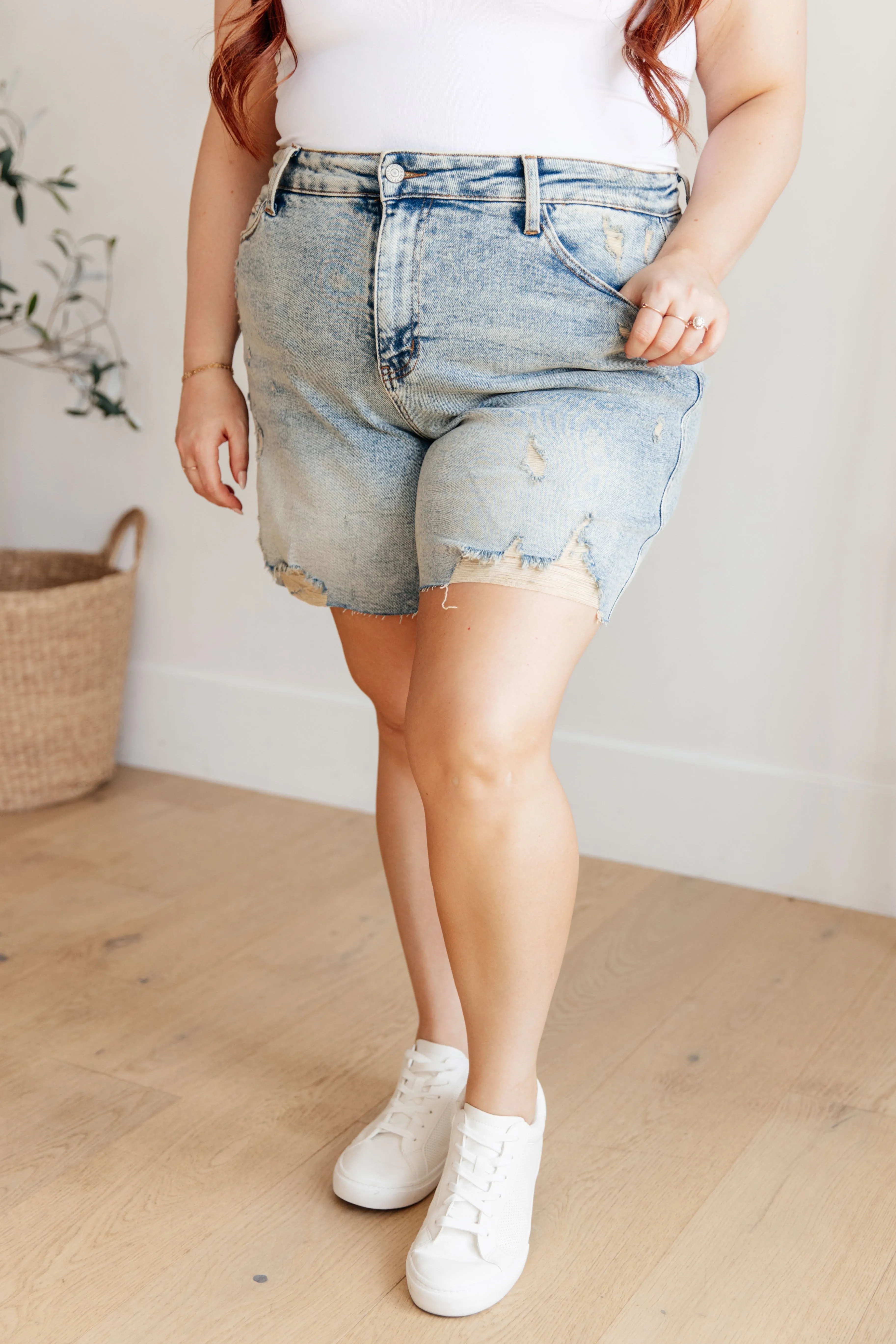 Judy Blue Cindy Mineral Wash Distressed Boyfriend Shorts