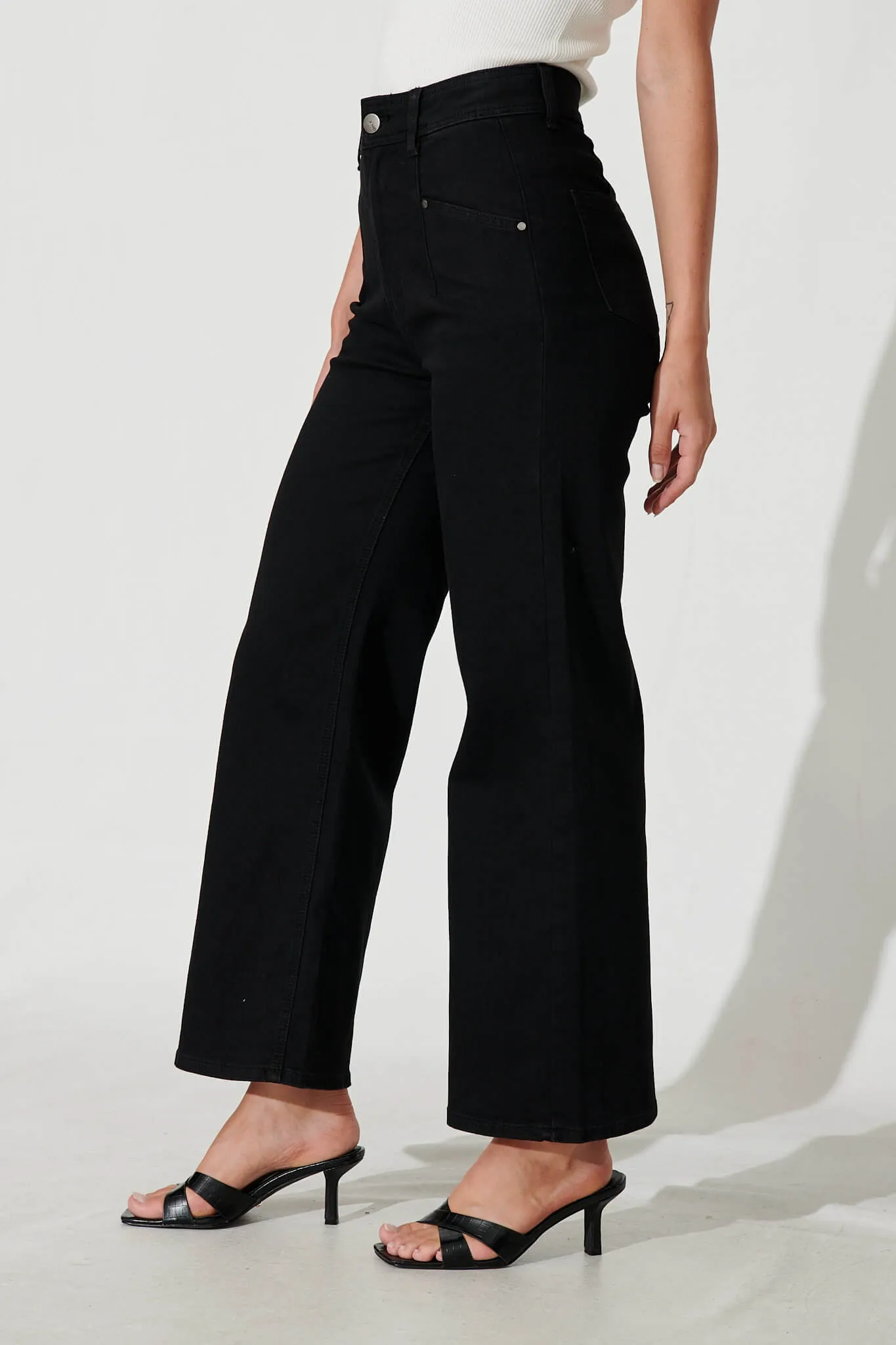 Margaret High Rise Wide Leg Jean In Black Denim