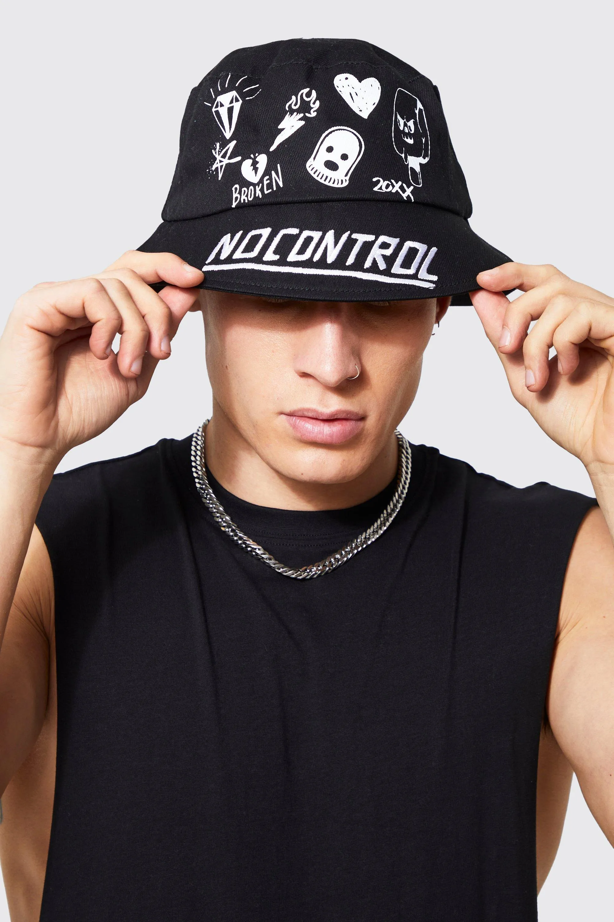 No Control Graffiti Printed Bucket Hat