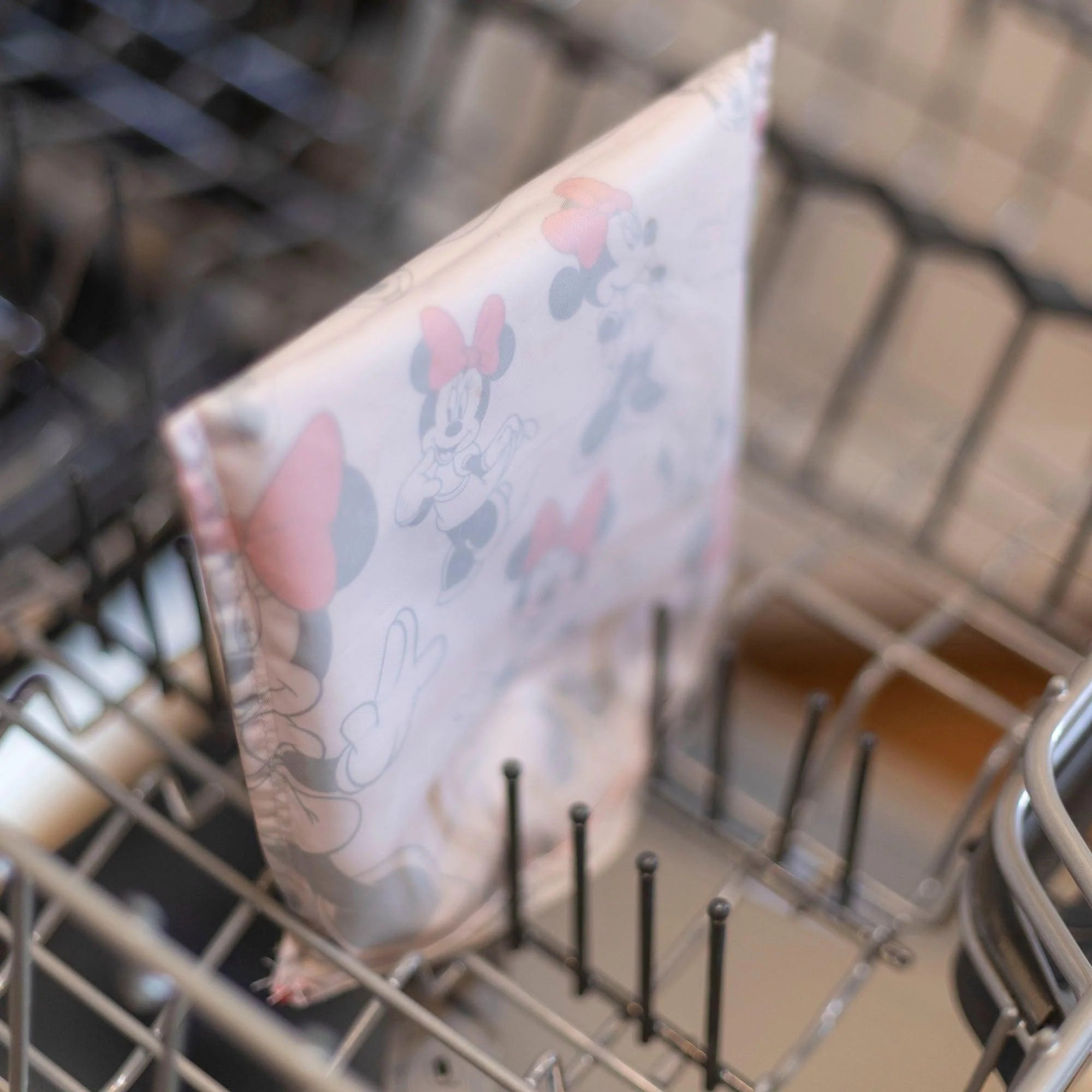 Reusable Snack Bag, Large: Minnie Mouse