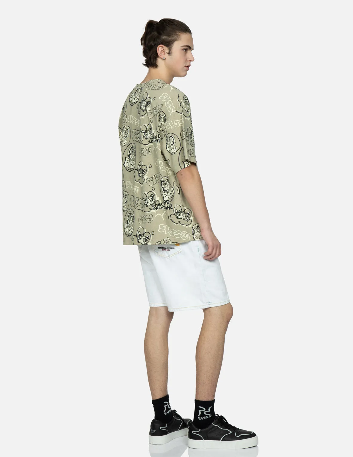 Seagull Embroidery Bleached Denim Shorts