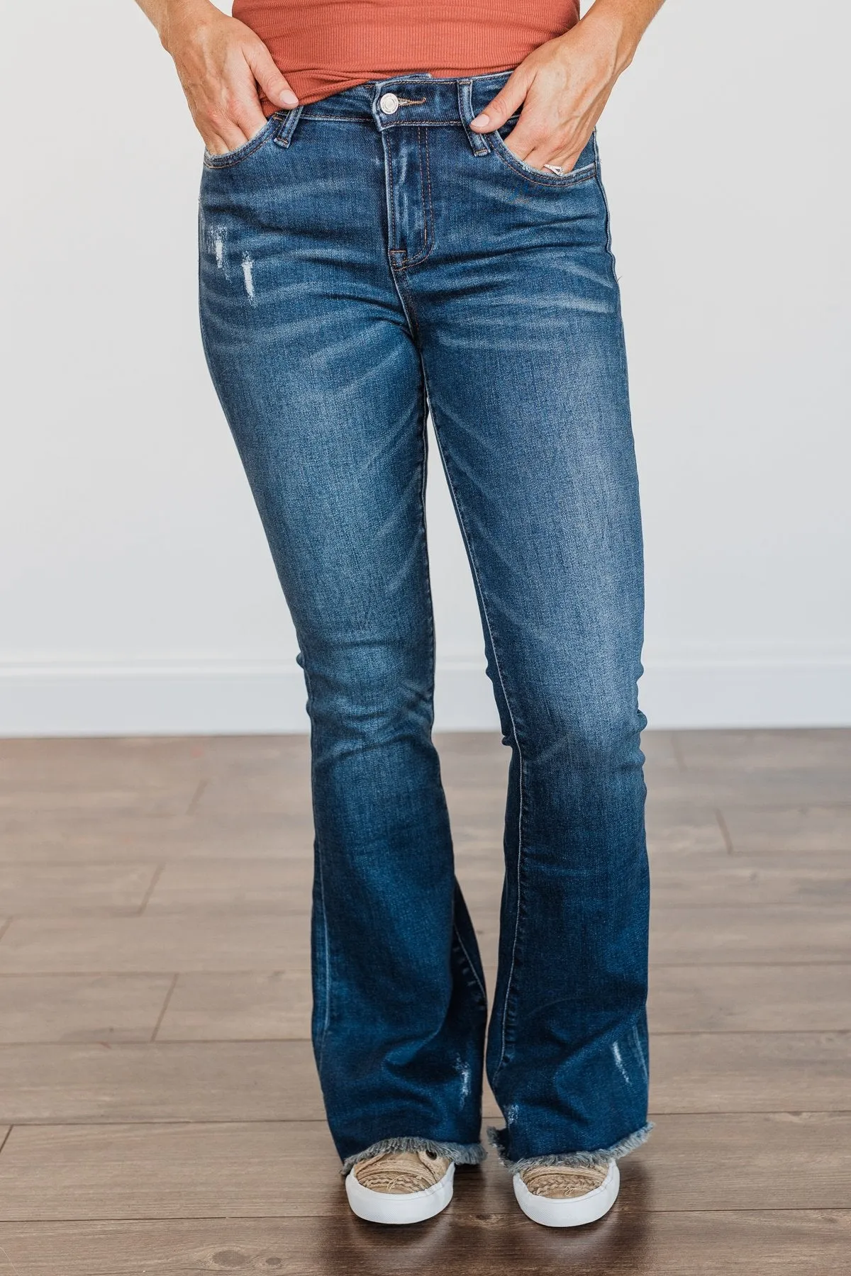 Vervet Mid-Rise Flare Jeans- Whitney Wash