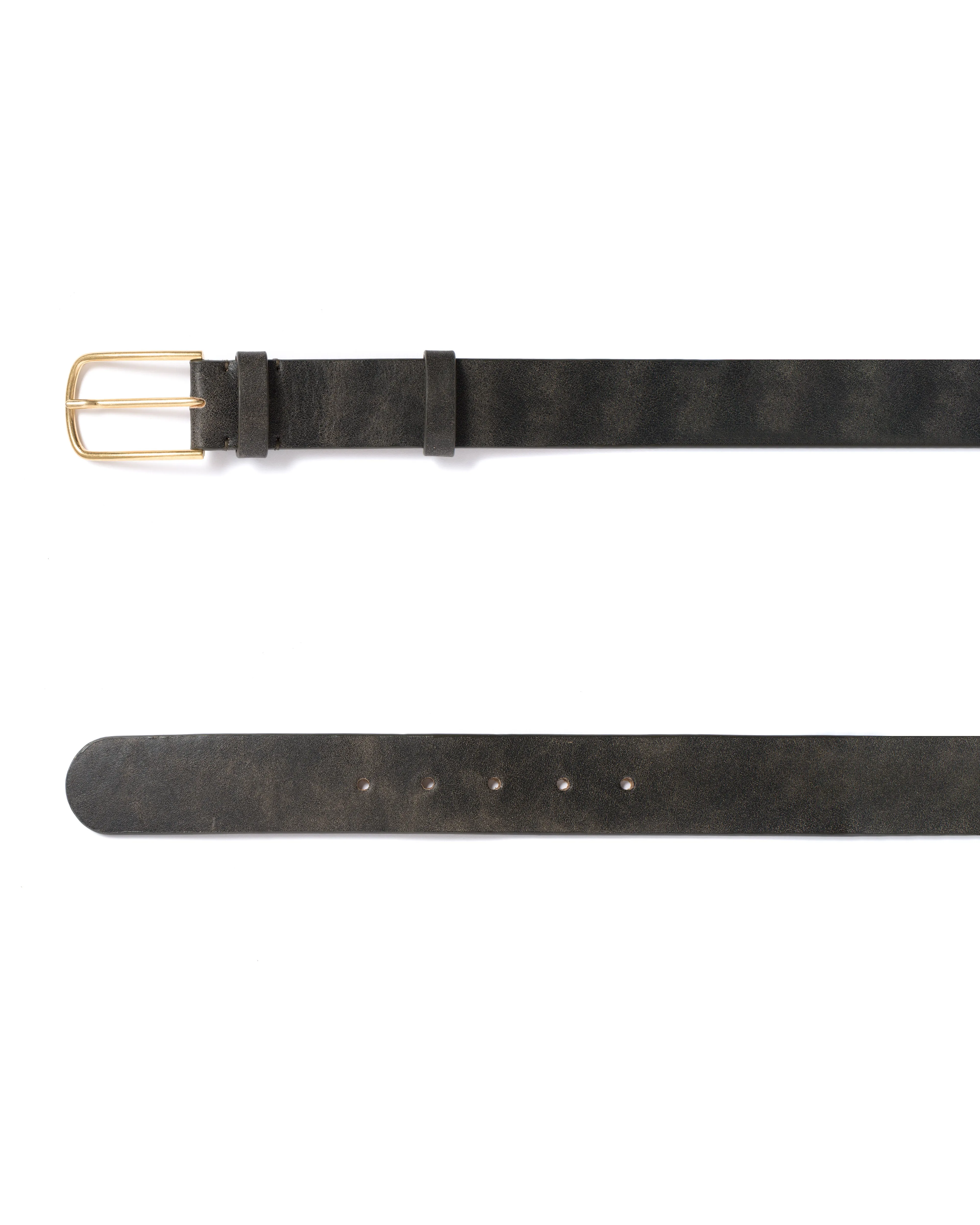 Whane simple unisex leather belt Distressed vegetable tanned calf Off black & gold buckle